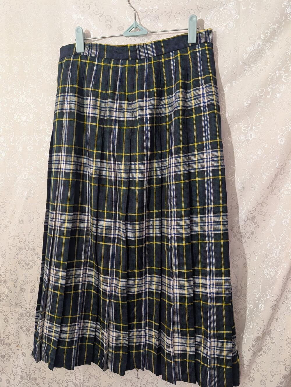 VNTG 90s Lands End Scotland Blue Green Yellow Plaid Pleated Maxi Skirt